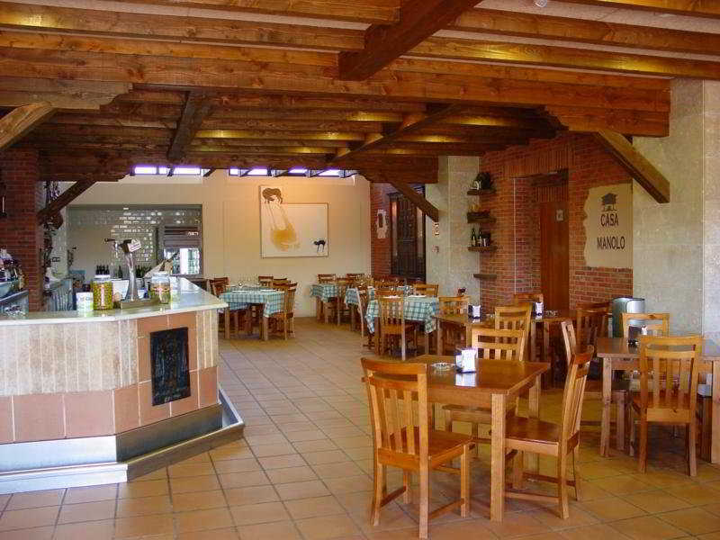Hotel Cristina Norena Bagian luar foto