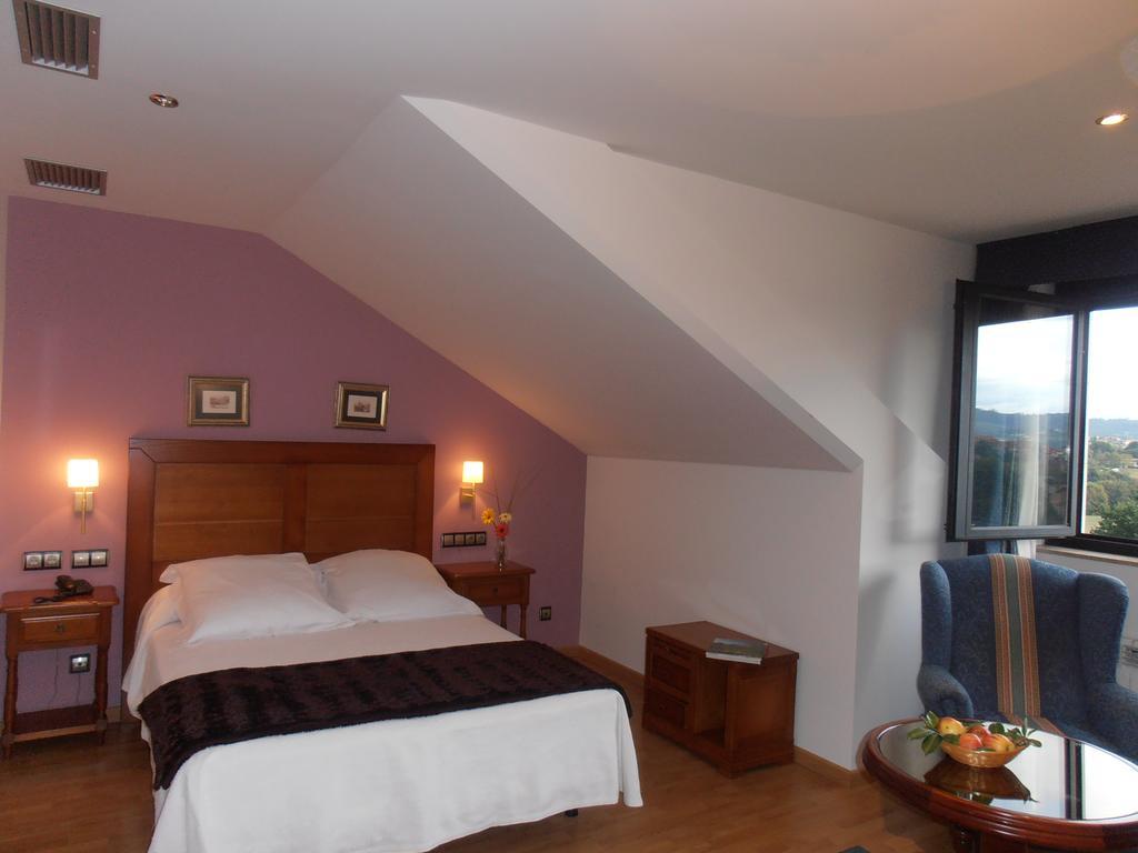 Hotel Cristina Norena Ruang foto
